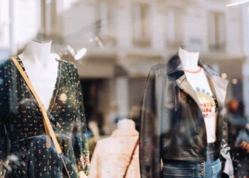 Paris Fashion Tour Discover the 7 Top Destinations